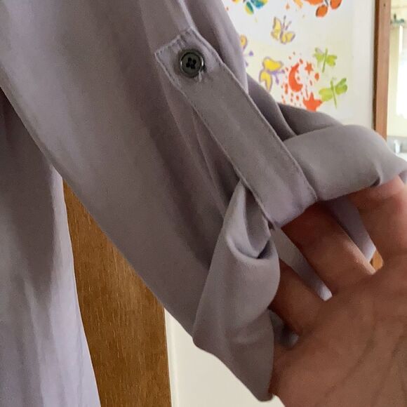 3/$20 Maurices Vneck Pullover Top - Picture 7 of 8